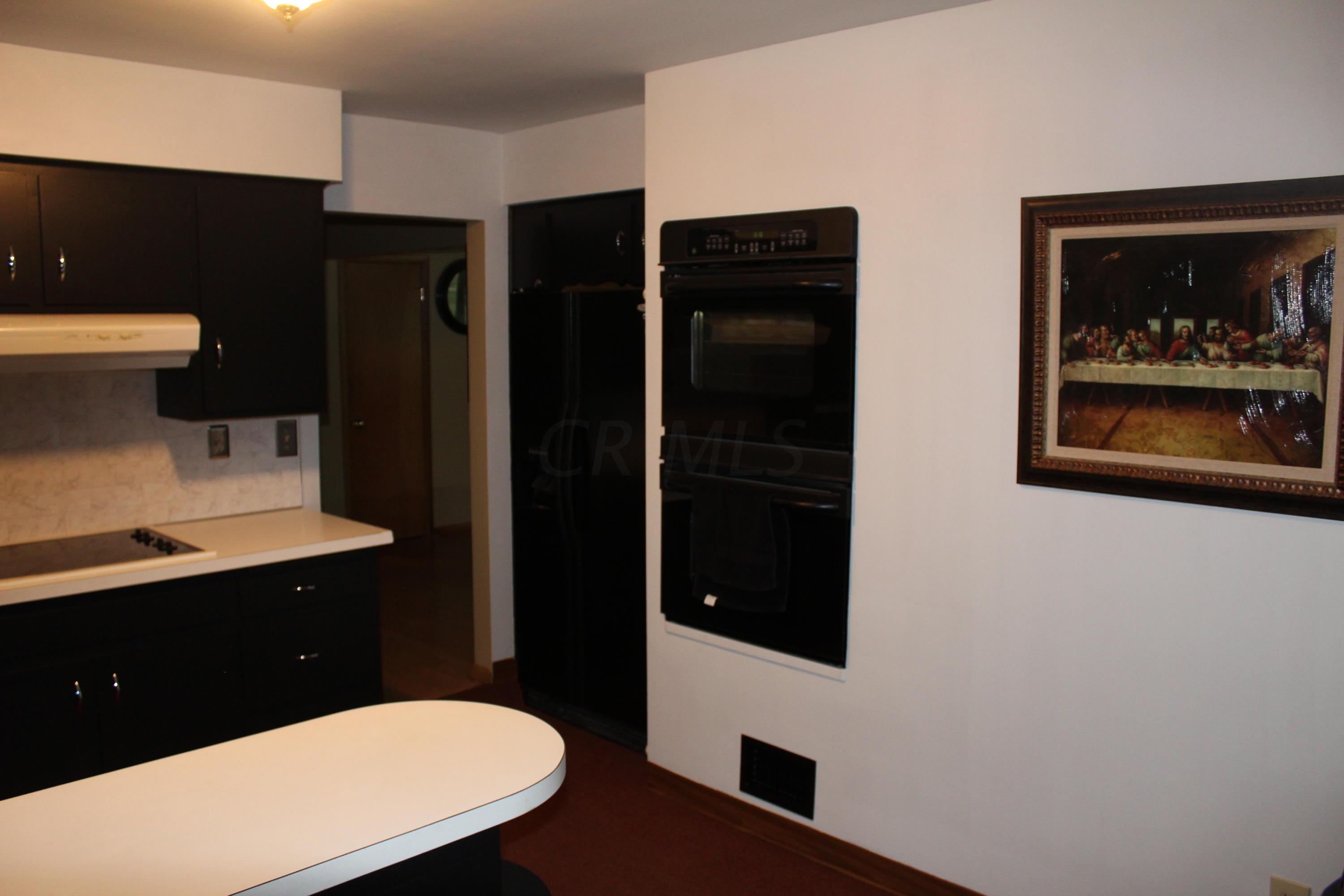 61 Pocono Road Columbus, OH 43235 - Photo 20 of 26