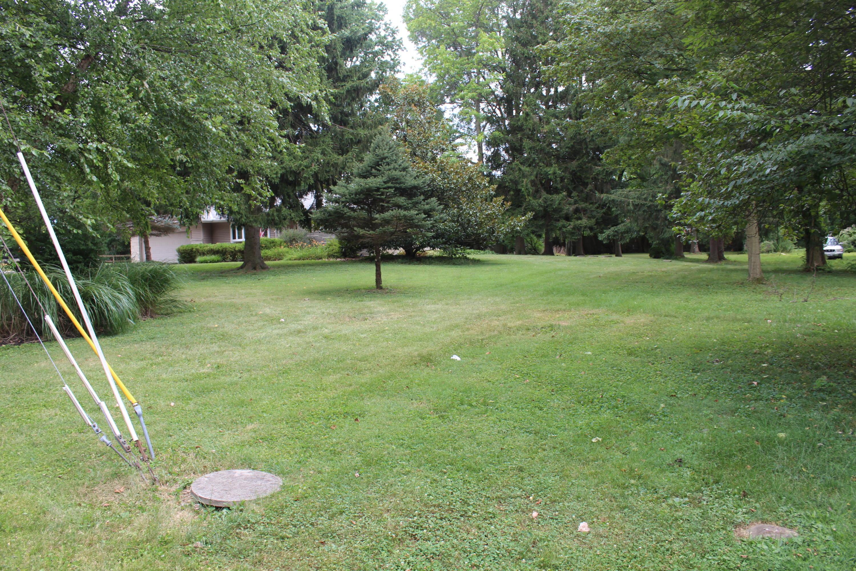 61 Pocono Road Columbus, OH 43235 - Photo 2 of 26