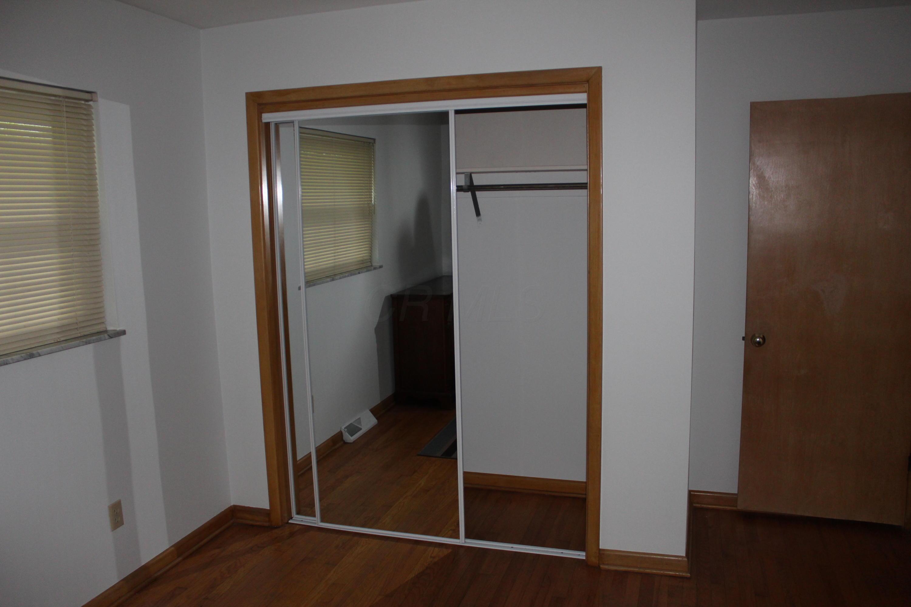 61 Pocono Road Columbus, OH 43235 - Photo 24 of 26