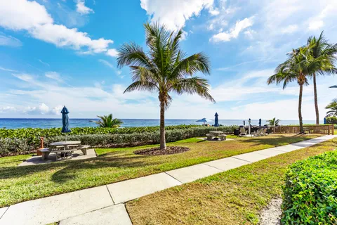 $495,000 | 1149 Hillsboro Mile, Unit 1008, Pompano Beach, FL 33062