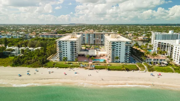 $495,000 | 1149 Hillsboro Mile, Unit 1008, Hillsboro Beach, FL 33064