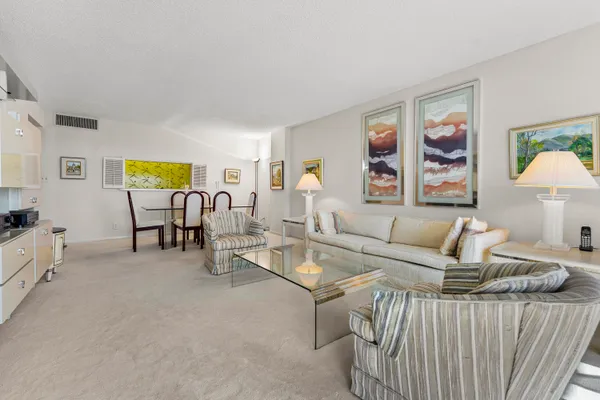 $495,000 | 1149 Hillsboro Mile, Unit 1008, Hillsboro Beach, FL 33064