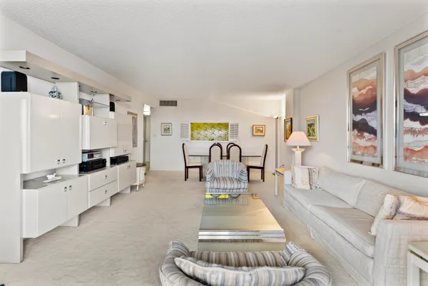 $495,000 | 1149 Hillsboro Mile, Unit 1008, Hillsboro Beach, FL 33064