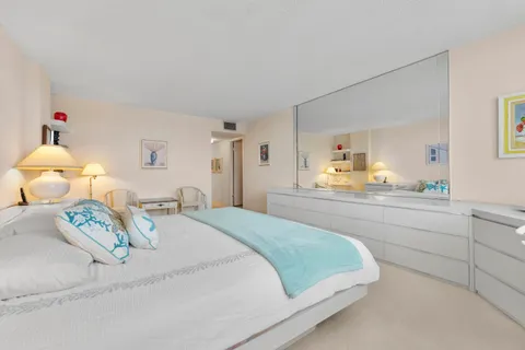 $495,000 | 1149 Hillsboro Mile, Unit 1008, Pompano Beach, FL 33062