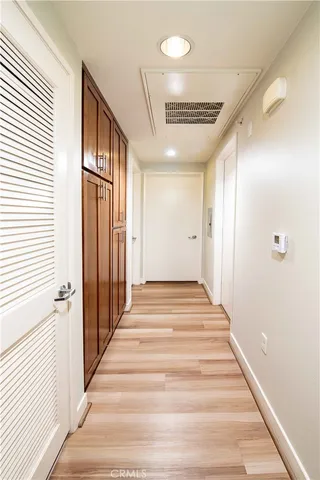 $635,000 | 21301 Erwin Street, Unit 237, Woodland Hills, CA 91367