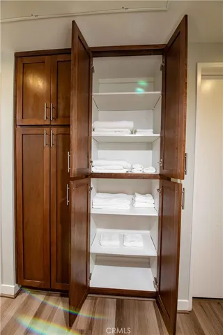 $635,000 | 21301 Erwin Street, Unit 237, Woodland Hills, CA 91367