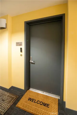 $635,000 | 21301 Erwin Street, Unit 237, Woodland Hills, CA 91367