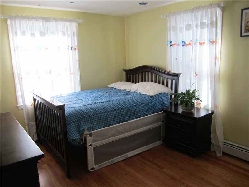 37 Delway Road Cranston, RI 02910 - Photo 11 of 18 Bedroom.