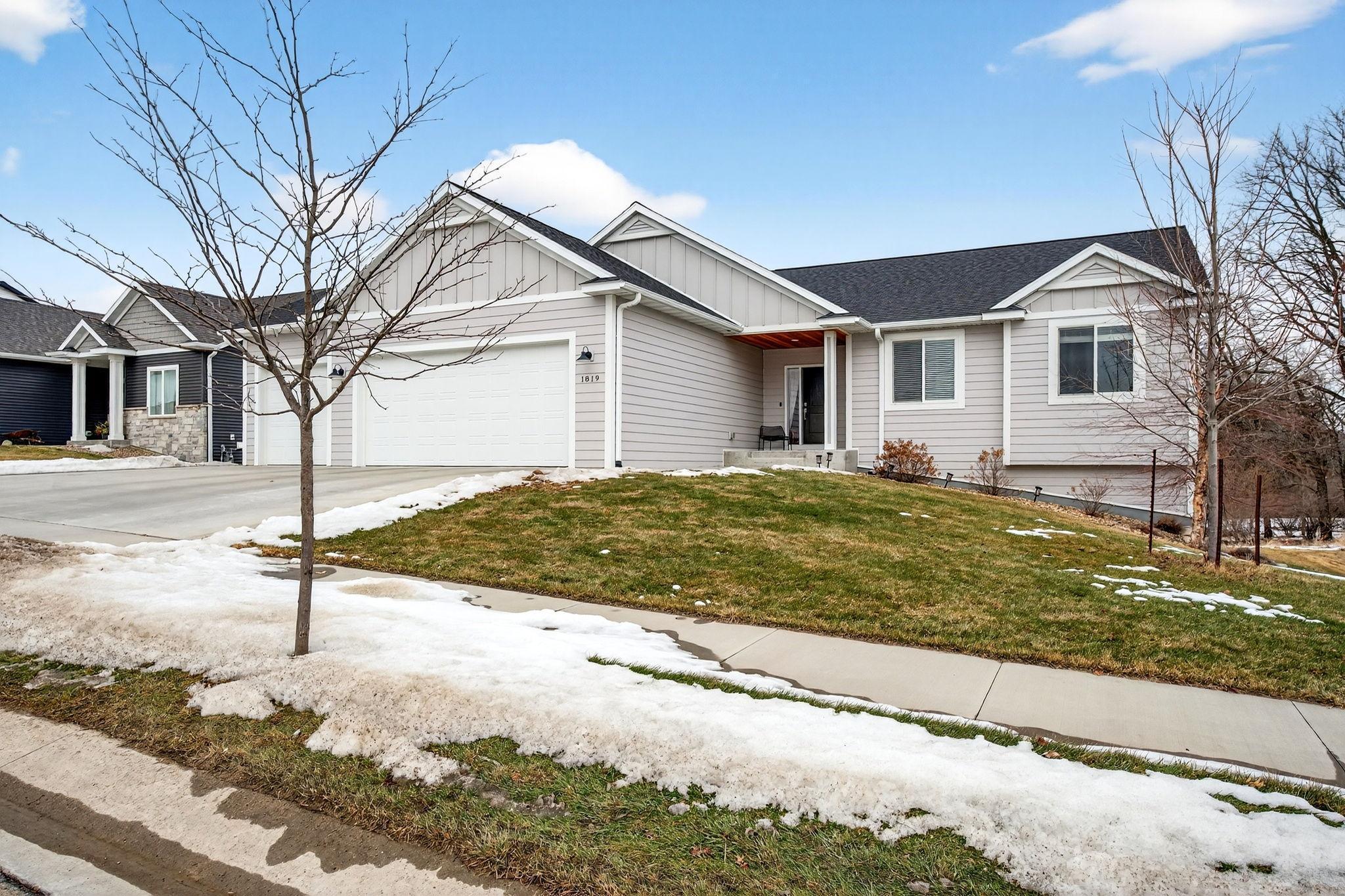 1819 31st Street Southwest Rochester, MN 55902 - Photo 4 of 45