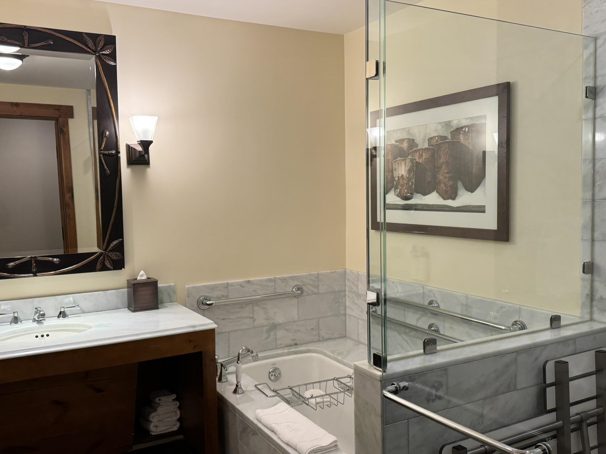 7412 Mountain Road, Unit 402 386 Stowe, VT 05672 - Photo 30 of 38