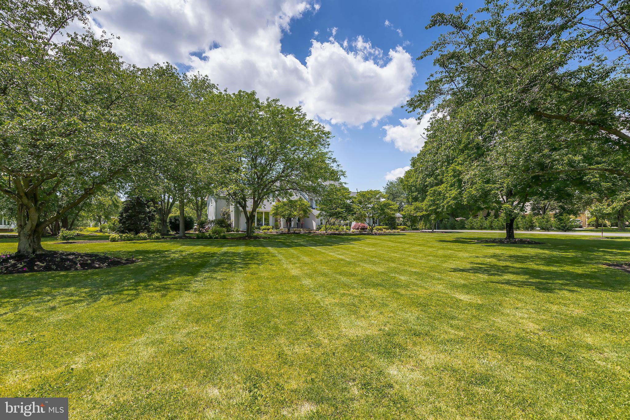 813 New Albany Road Moorestown, NJ 08057 - Photo 3 of 55