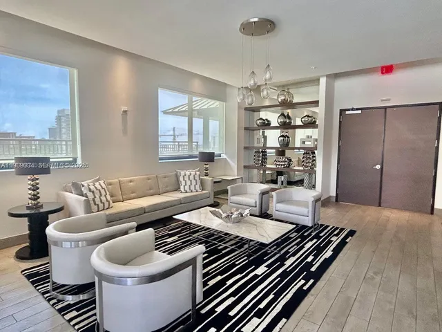 $4,100 | 999 Southwest 1st Avenue, Unit 3004, Miami, FL 33130