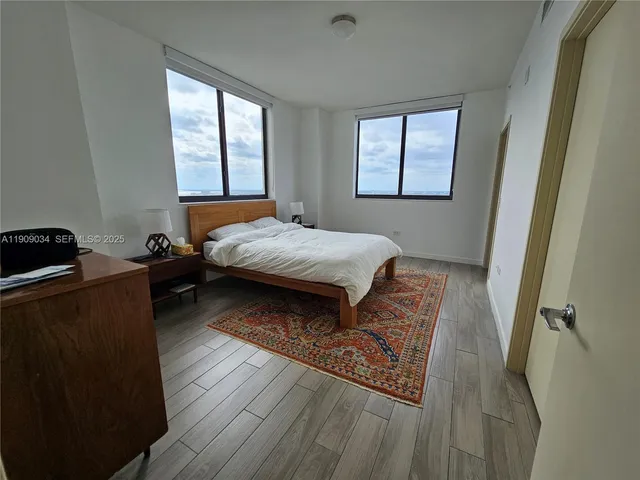 $4,100 | 999 Southwest 1st Avenue, Unit 3004, Miami, FL 33130