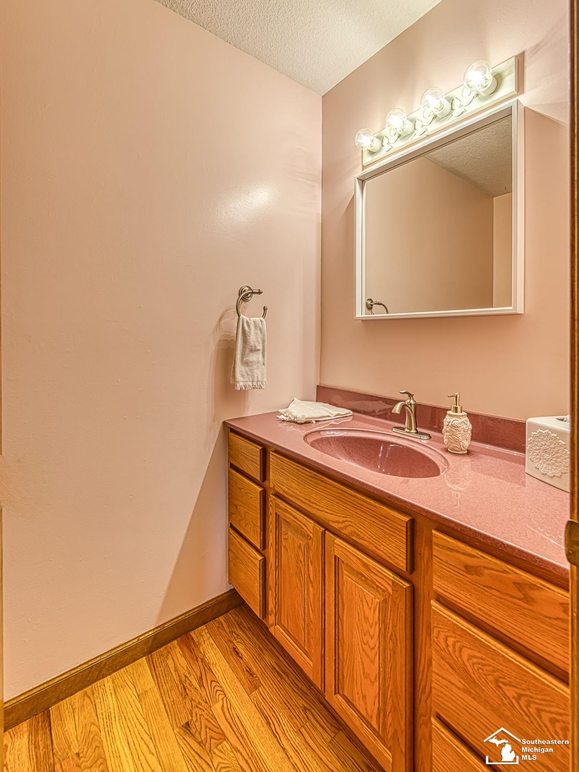 4992 Post Road Newport, MI 48166 - Photo 10 of 87 50191761-99fc1e2a-bdb6-4695-bcf9-0d44b992b1d4.JPG