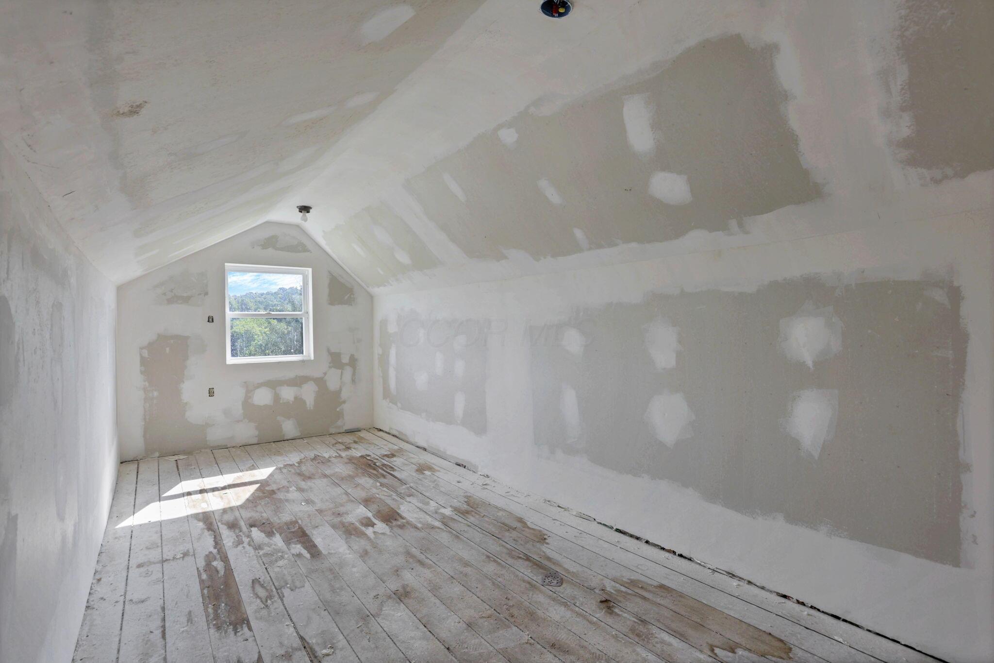 16451 Cox Road Logan, OH 43138 - Photo 8 of 48 20-web-or-mls-LO5A9267