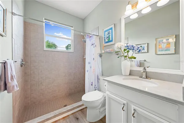 $599,900 | 6750 64th Terrace East, Bradenton, FL 34203