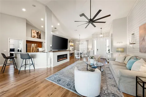 $599,900 | 6750 64th Terrace East, Bradenton, FL 34203