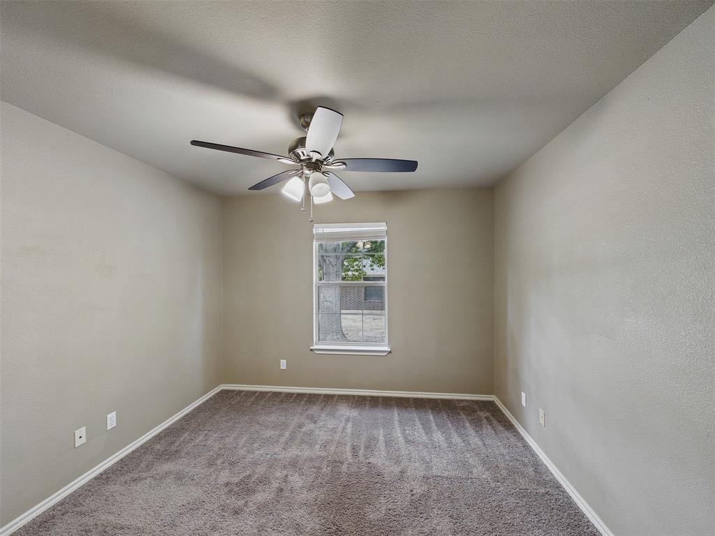 616 West Walcott Street Pilot Point, TX 76258 - Photo 23 of 36 Gallery Image 23