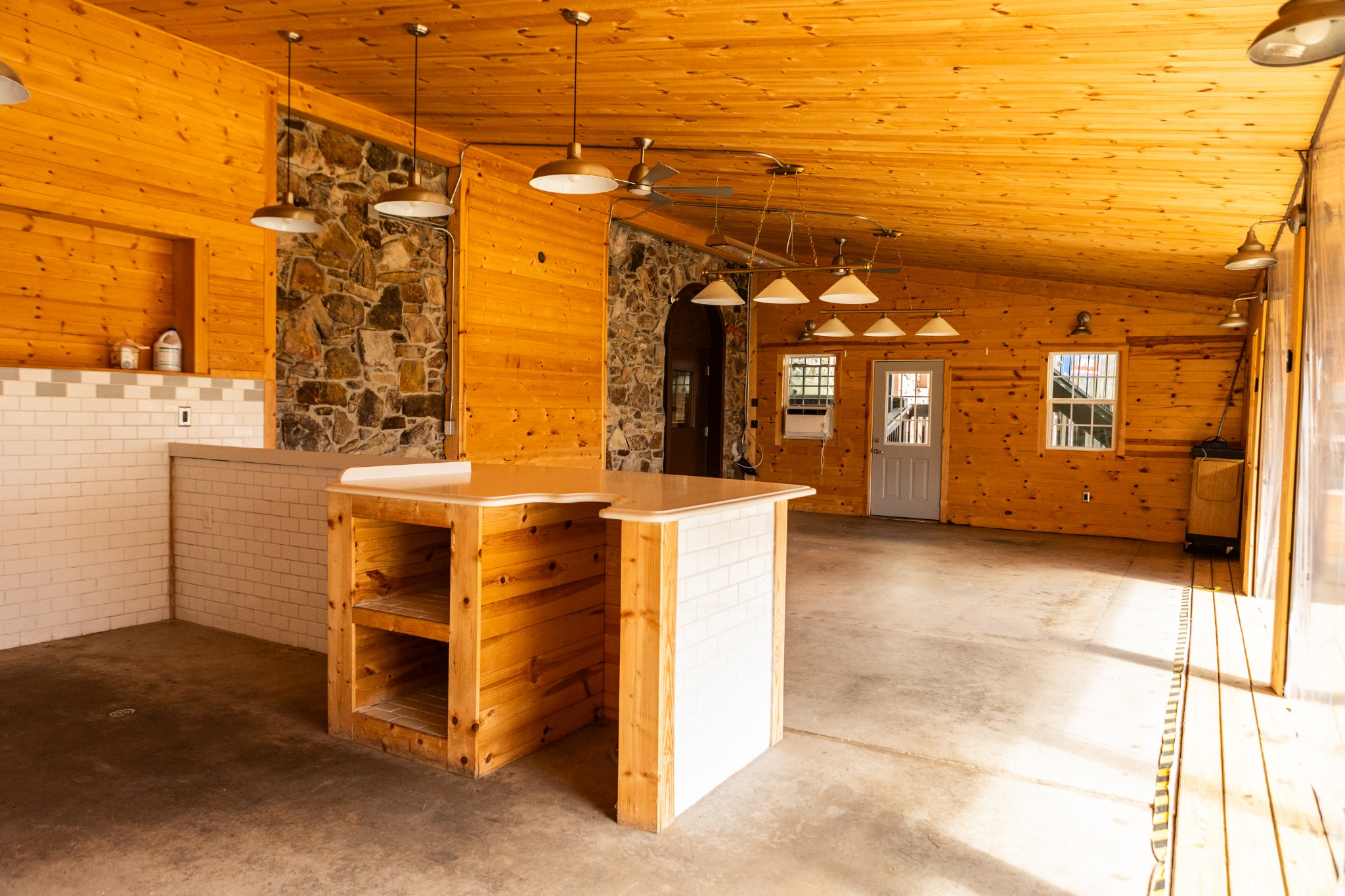 817 Interstate Drive Manchester, TN 37355 - Photo 16 of 38 a view of a bathroom with a sink