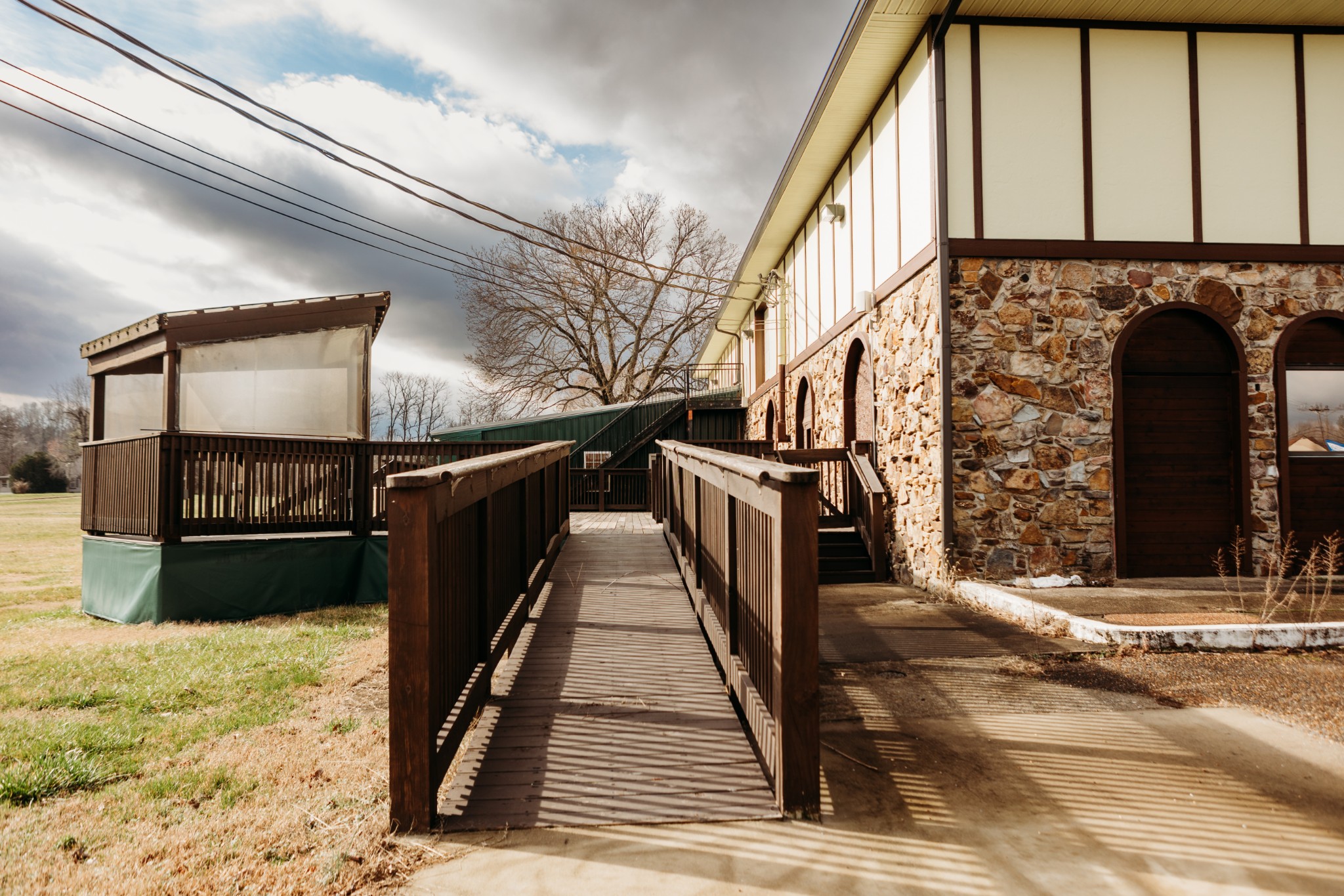 817 Interstate Drive Manchester, TN 37355 - Photo 19 of 38 a view of entryway