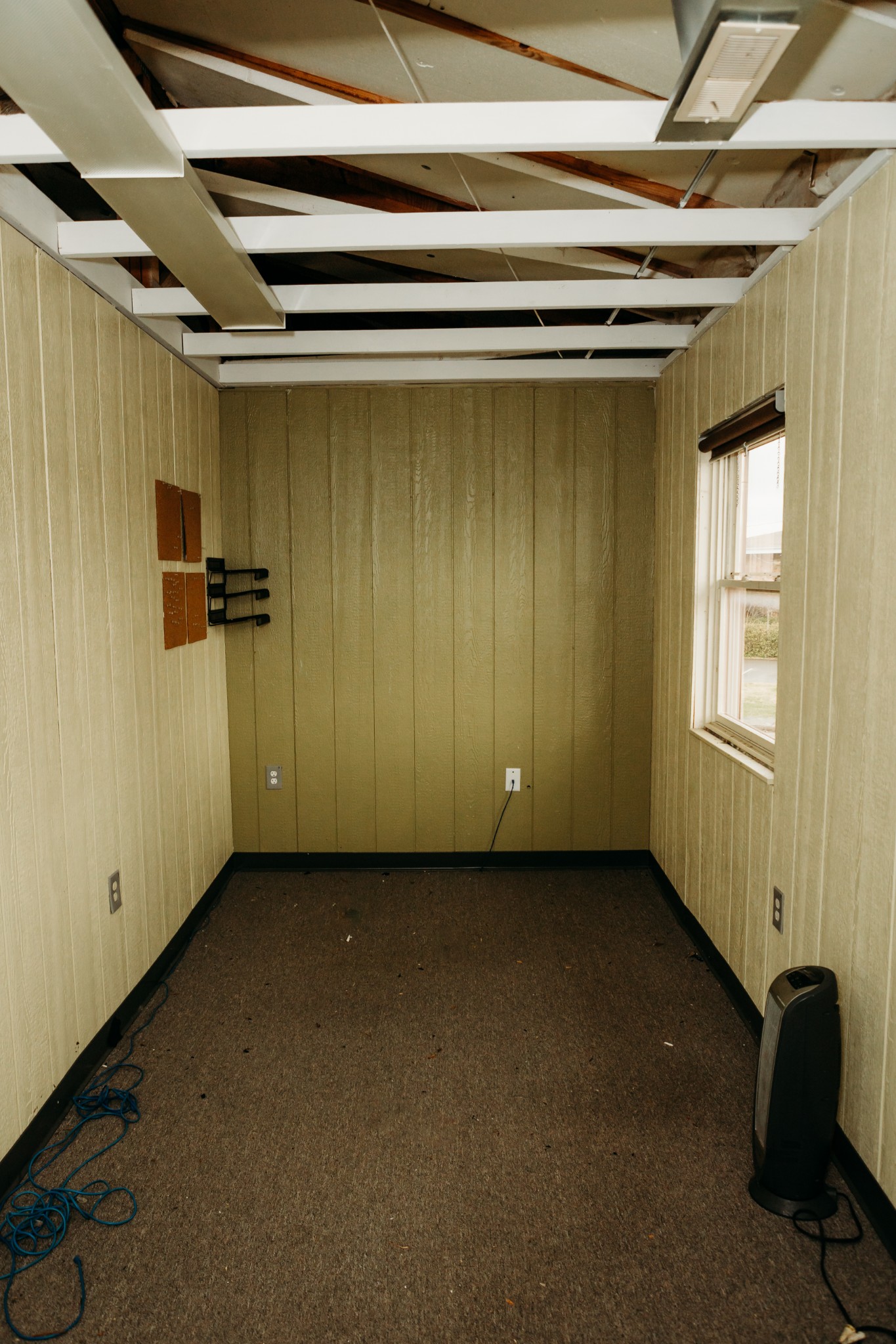 817 Interstate Drive Manchester, TN 37355 - Photo 31 of 38 a view of an empty room
