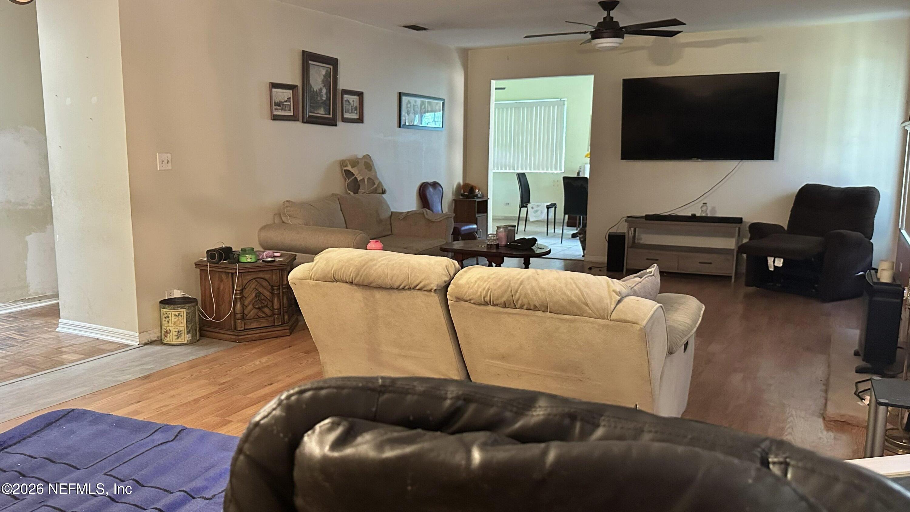 97 Teak Road Ocala, FL 34472 - Photo 4 of 15 04_beyc6aa42e4930bea