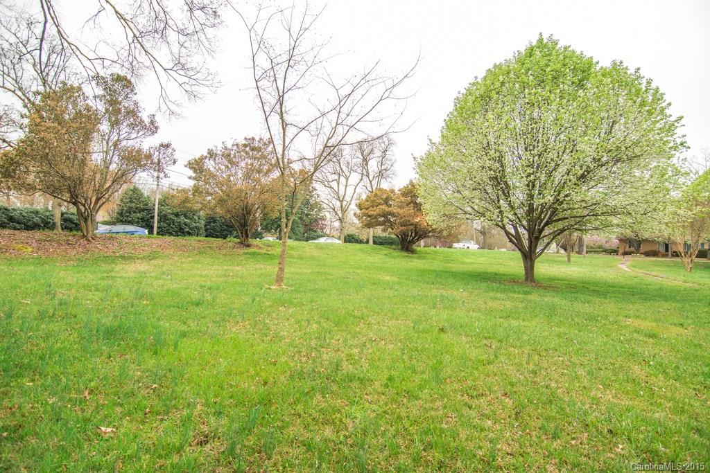 5701 Sardis Road Charlotte, NC 28211 - Photo 14 of 19 Gallery Image 14