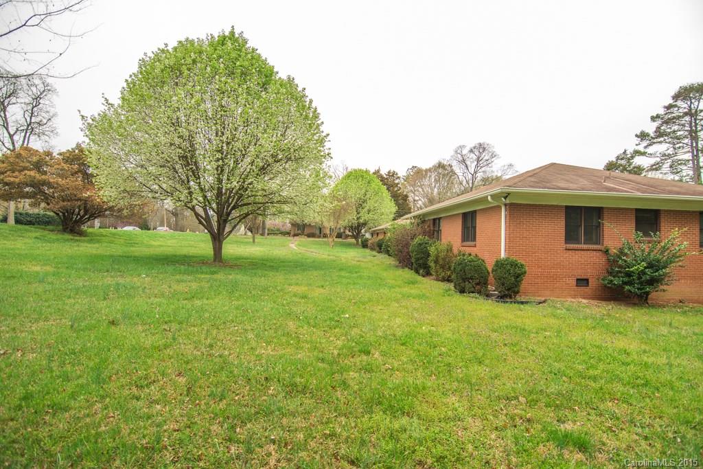 5701 Sardis Road Charlotte, NC 28211 - Photo 15 of 19 Gallery Image 15
