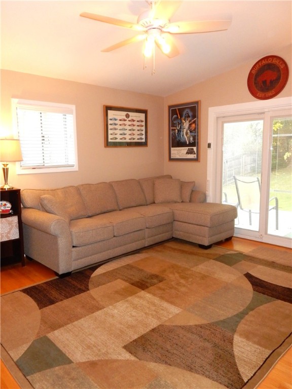 26 Williamsburg Road Henrietta, NY 14534 - Photo 15 of 26