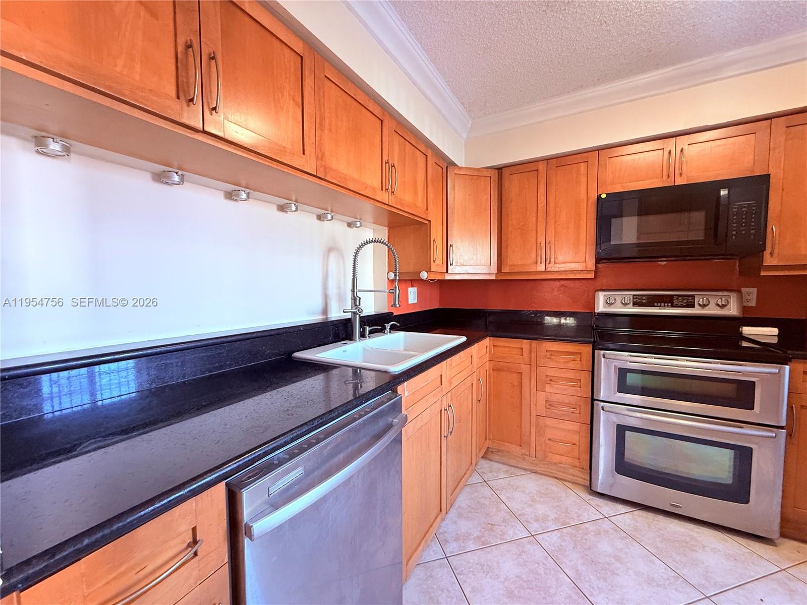 14832 Southwest 91st Terrace, Unit 14832 Miami, FL 33196 - Photo 4 of 39