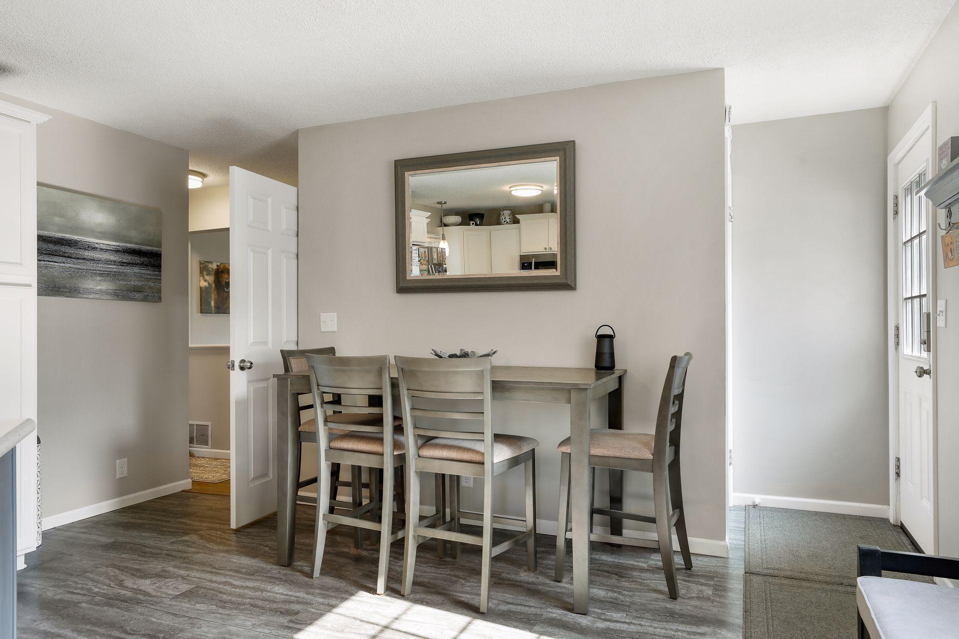 1770 Hillview Road Shoreview, MN 55126 - Photo 15 of 39 Gallery Image 15