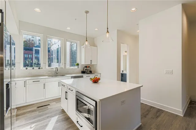 $4,300 | 1251 Chelsea Circle Northwest, Atlanta, GA 30318