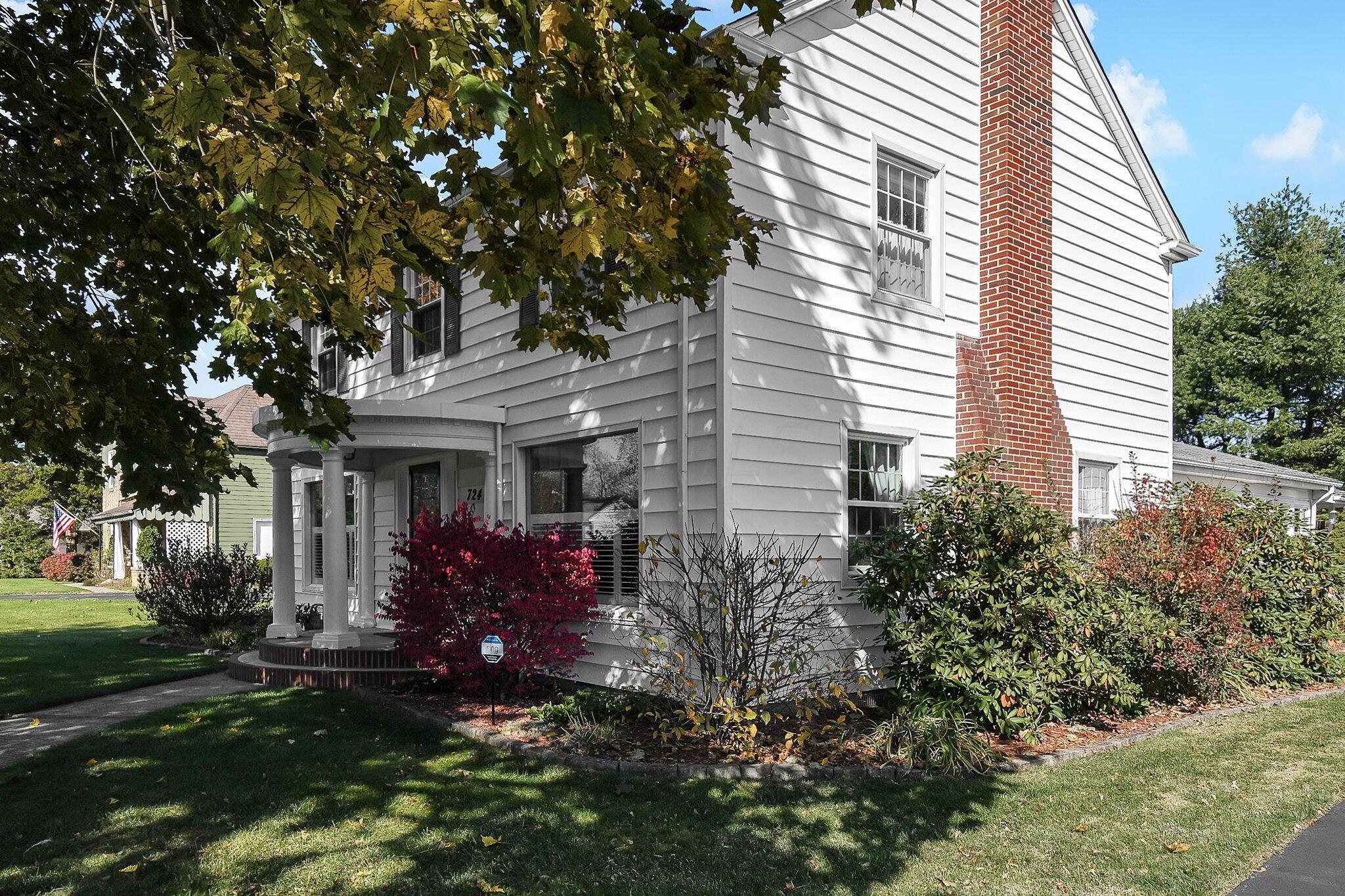 724 Granville Road Newark, OH 43055 - Photo 4 of 42 5-web-or-mls-724-granville-rd