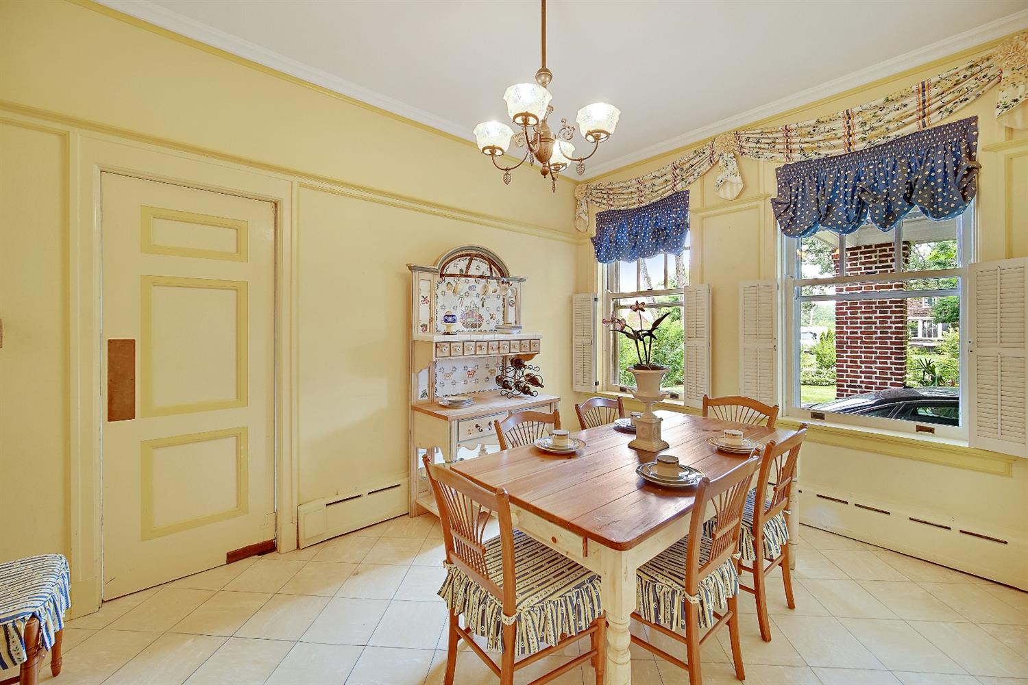 18 Glendale Park Hammond, IN 46320 - Photo 15 of 46 1500x1000