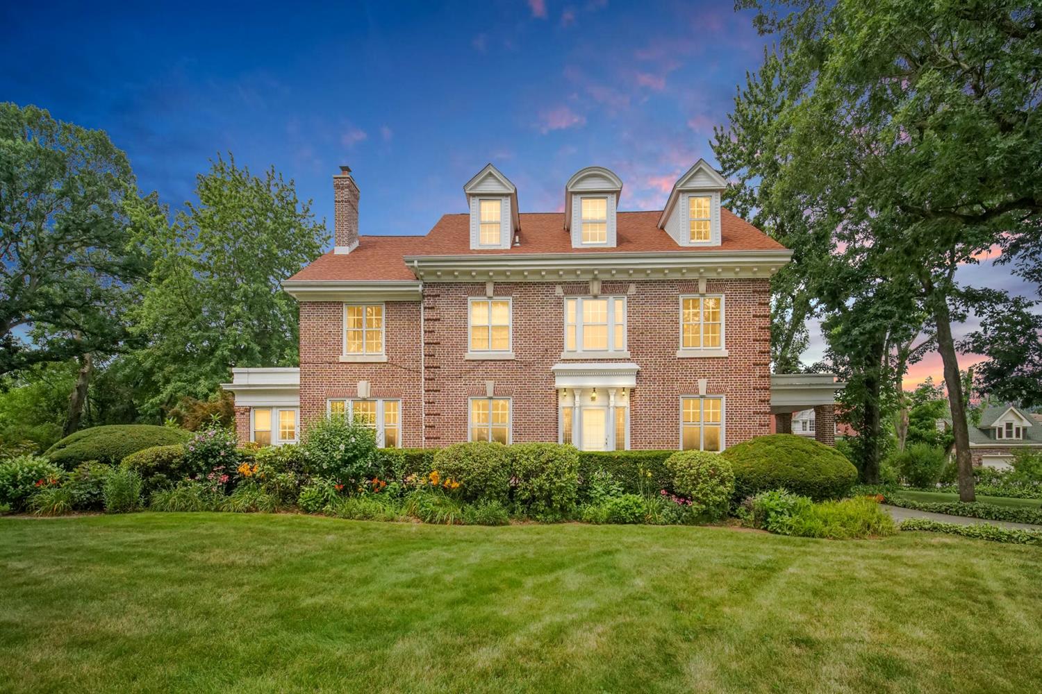 18 Glendale Park Hammond, IN 46320 - Photo 2 of 46 1500x1000