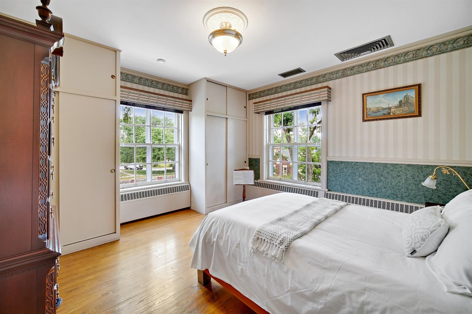 18 Glendale Park Hammond, IN 46320 - Photo 26 of 46 1500x1000