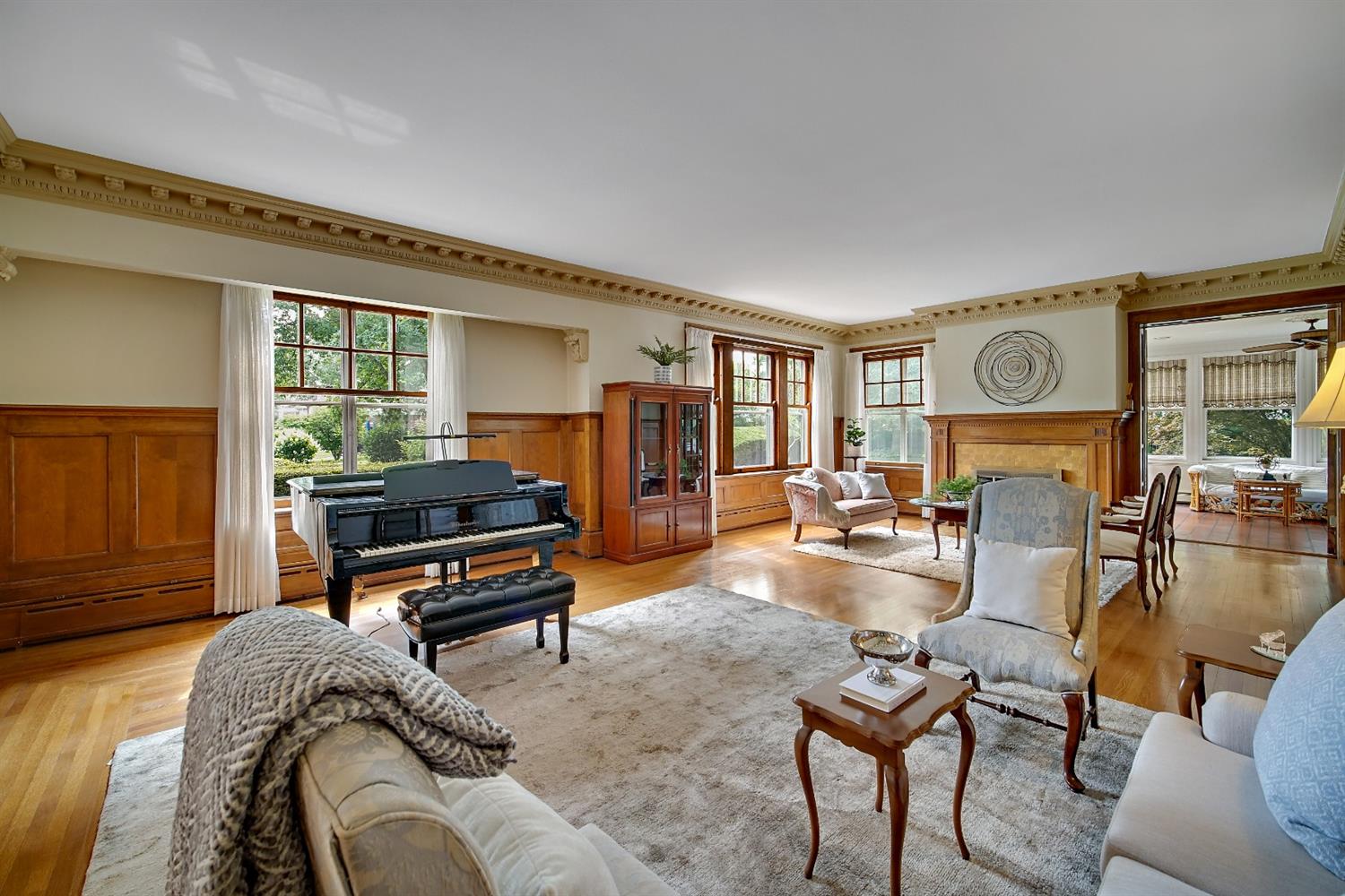 18 Glendale Park Hammond, IN 46320 - Photo 9 of 46 1500x1000