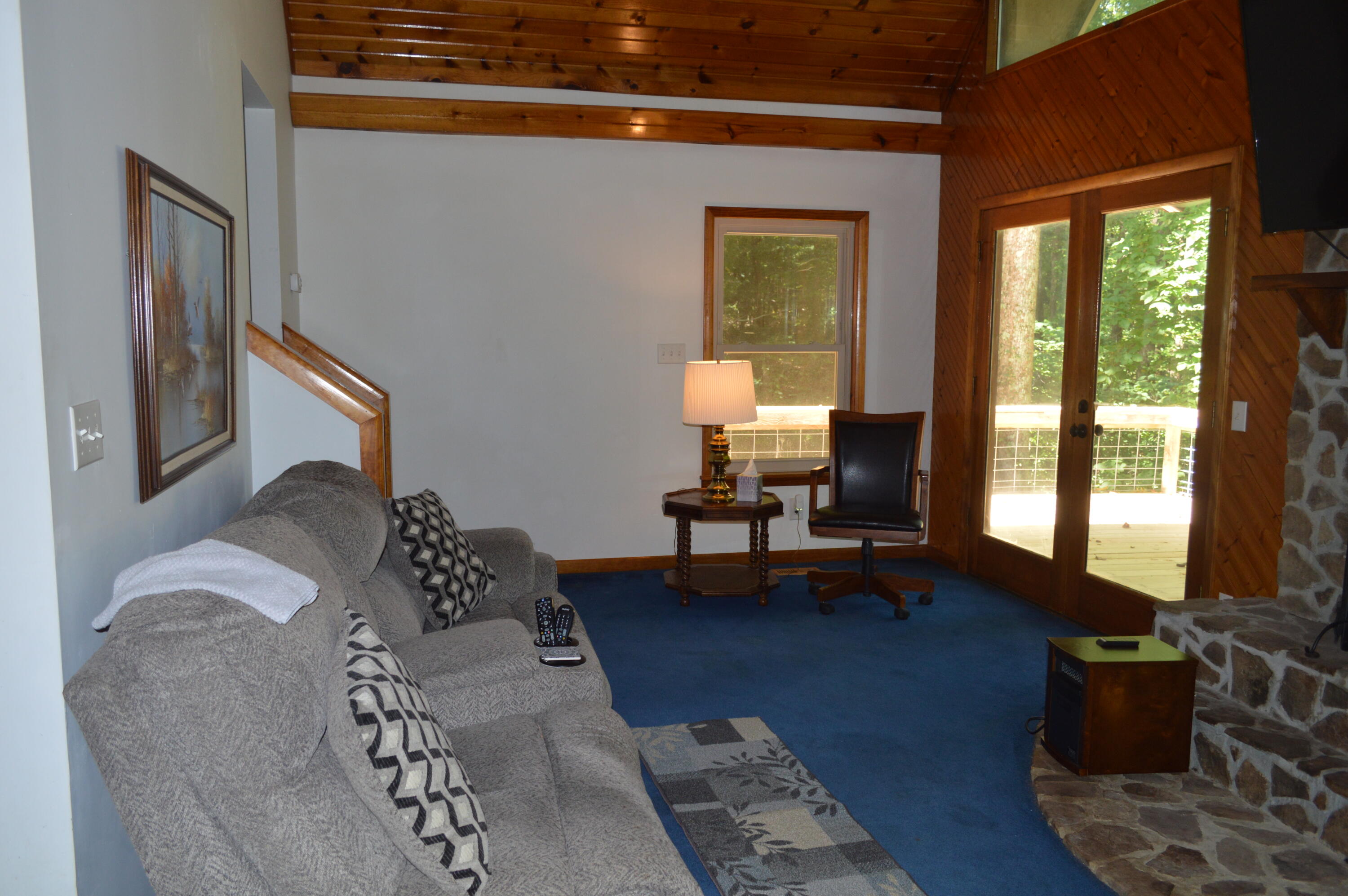 56 Timber Ridge Pikeville, TN 37367 - Photo 3 of 23 1