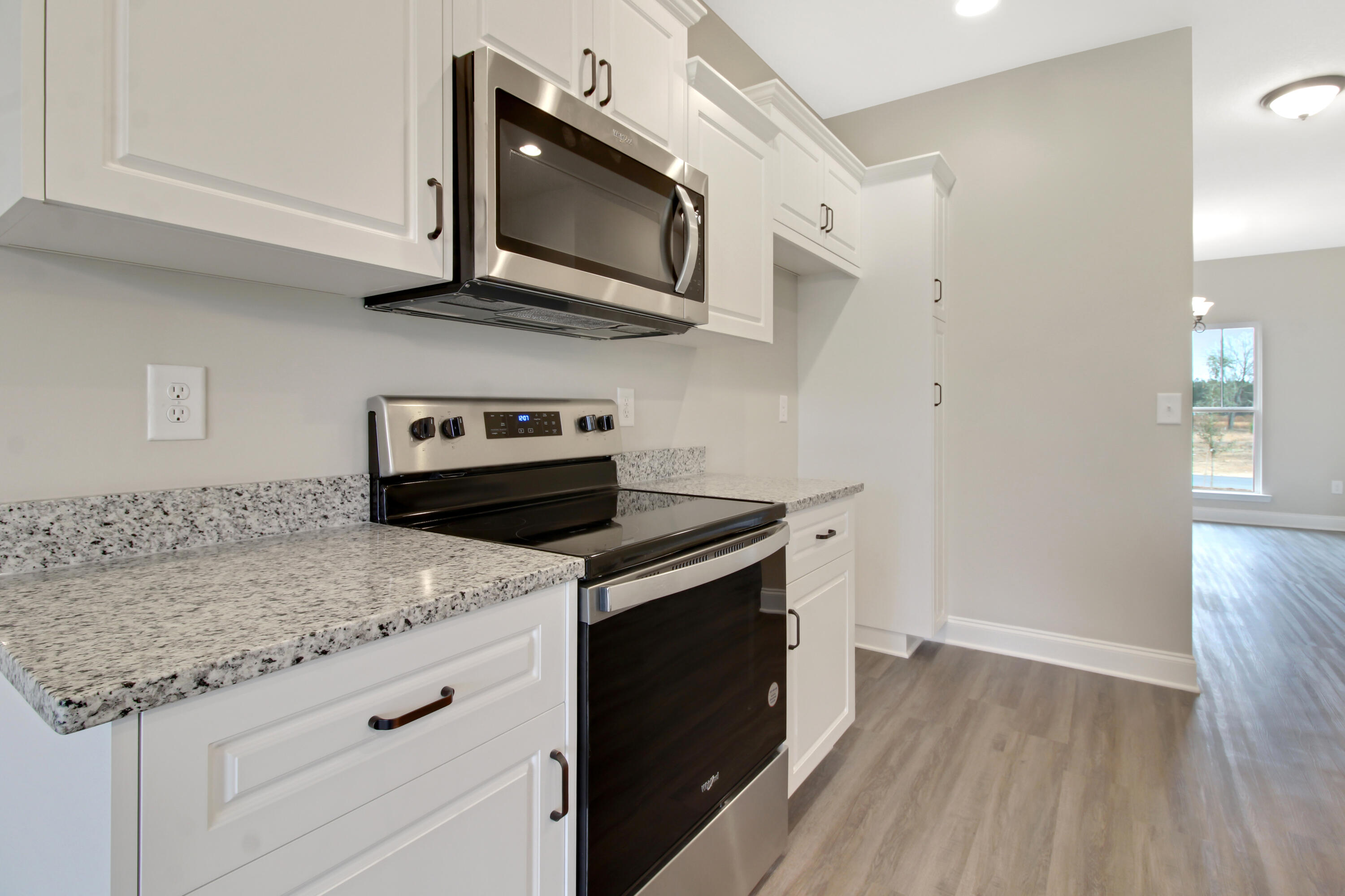 4207 Forest Road Hephzibah, GA 30815 - Photo 17 of 44 Williamsburg_kitchen4