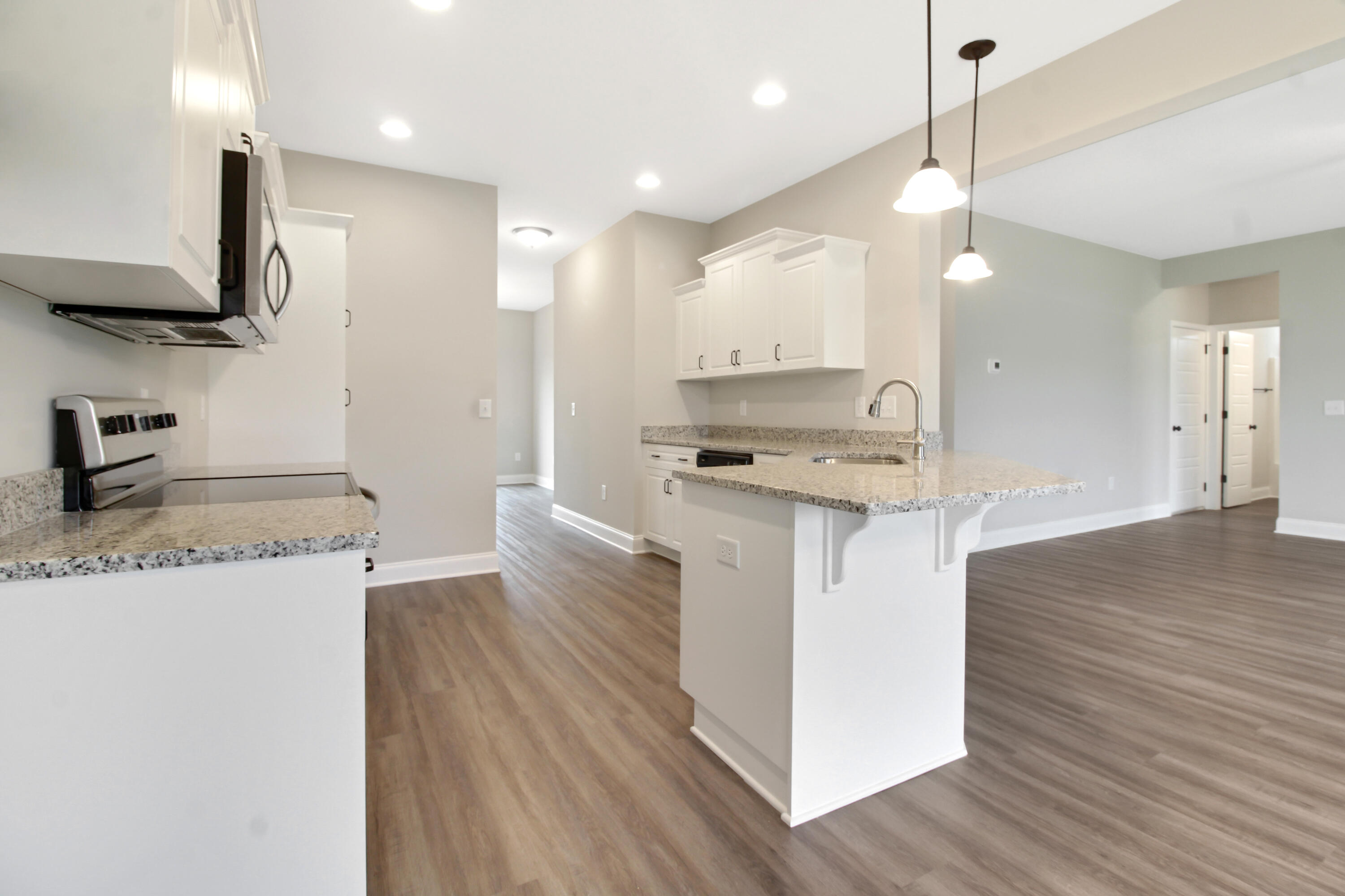 4207 Forest Road Hephzibah, GA 30815 - Photo 18 of 44 Williamsburg_kitchen5
