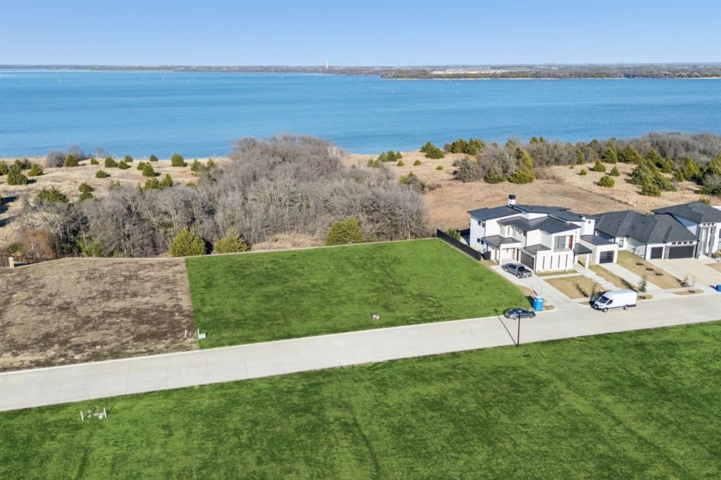 2011 April Dew Way Wylie, TX 75098 - Photo 4 of 20 a view of a city