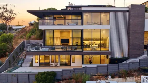 $5,495,000 | 2035 Evergreen Street, San Diego, CA 92106