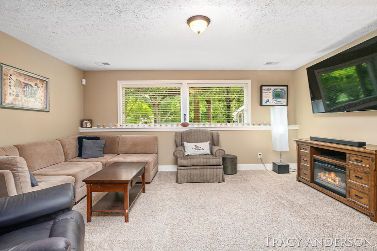 9900 Sunset Ridge Drive Drive Rockford, MI 49341 - Photo 27 of 39