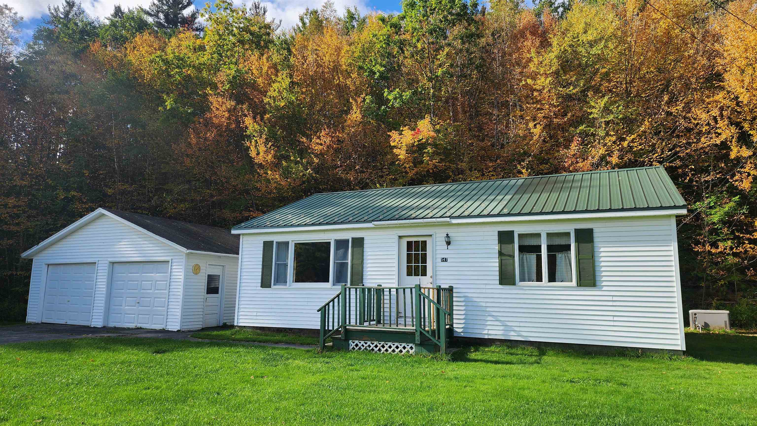 547 Andover Road Chester, VT 05143 - Photo 4 of 17 Gallery Image 4