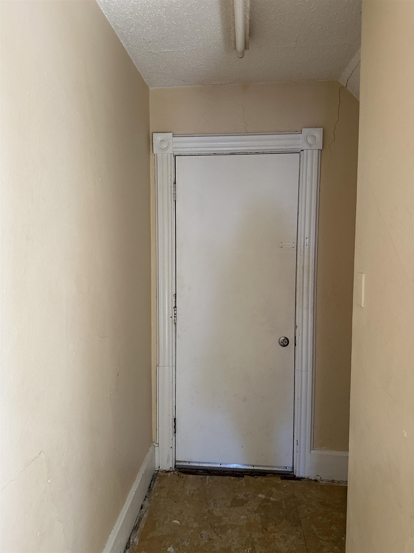 1109 South Carroll Avenue Freeport, IL 61032 - Photo 33 of 34 a view of small space