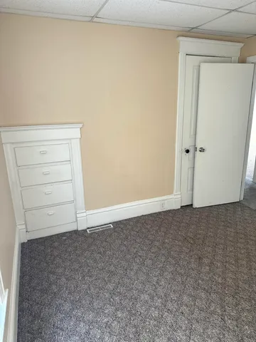 $75,000 | 1109 South Carroll Avenue, Freeport, IL 61032