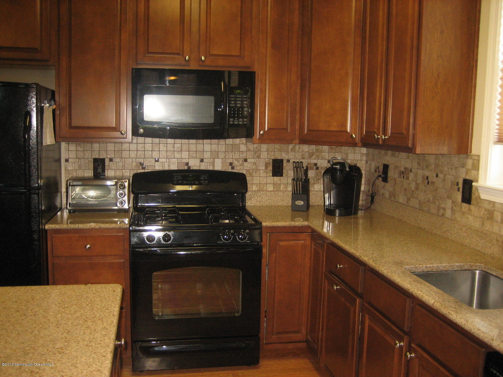 14 Denerail Road Manalapan, NJ 07726 - Photo 4 of 23 IMG_7017