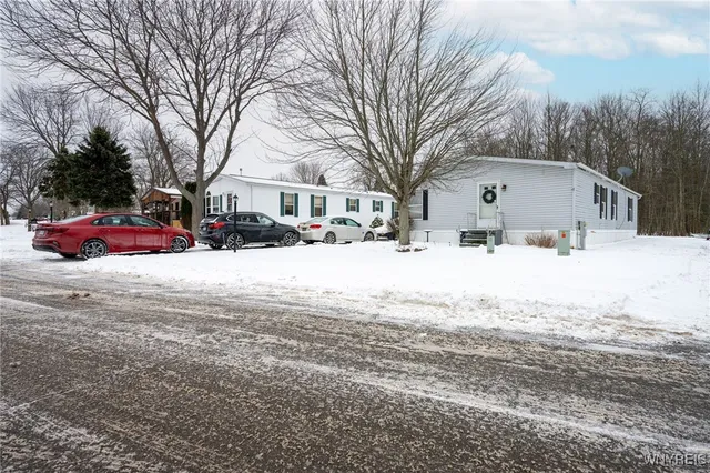 $96,300 | 771 Thomas Lane, Evans, NY 14006