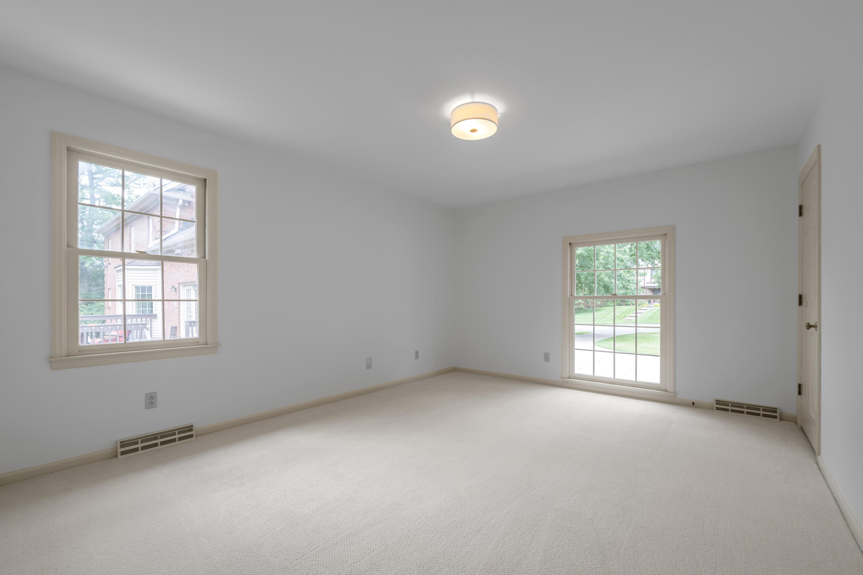 924 Chinoe Road Lexington, KY 40502 - Photo 41 of 70 Bedroom 4