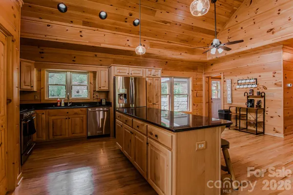 $799,000 | 11 Sugar Maple Drive, Black Mountain, NC 28711